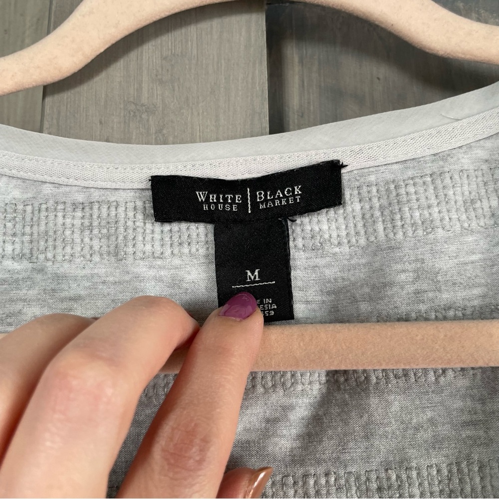 White House black market gray sequin stripe t shirt size M - Picture 4 of 7